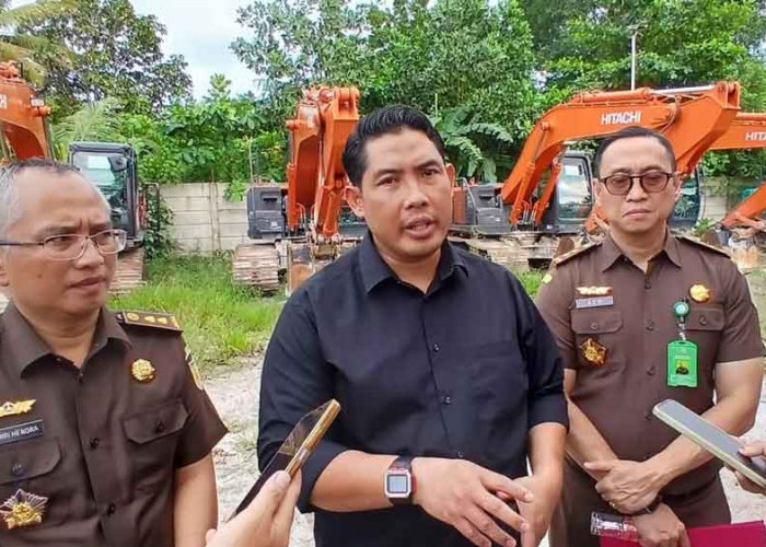 64 Unit Alat Berat Tambang Ilegal Disita, Siapa Pemiliknya dan Akankah Menyusul Herman Fu Cs?