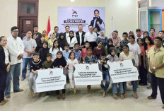 PSI Salurkan Program Bantuan Pendidikan Gajah Pintar di Belitung untuk 20 Anak