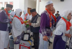1.121 Calon Jamaah Haji Bangka Belitung Diberangkatkan ke Tanah Suci