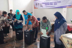 Pemkab Belitung Musnahkan Arsip Fasilitatif 2003-2013