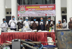 Kejari Beltim Musnahkan Barang Bukti Berbagai Perkara, Tegaskan Komitmen Perangi Narkotika