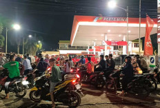 BBM Langka di Babel, Antrean Mengular di SPBU Meski Pertamina Klaim Stok Aman