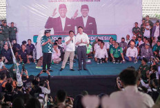 Kampanye di Jogja Bersama Tom Lembong, Cak Imin: 'Lagi Siap-siap Ngadepi Opung'