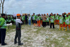 Peringatan HSPN 2024, DLH Belitung Gandeng Pelindo Bersih-bersih Pantai, Kumpulkan 1,2 Ton Sam