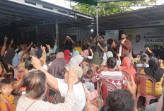 Pasangan Burhanudin-Ali Reza Mahendra Kampanye di Dusun Baru Gantung, Tawarkan Pendampingan Hukum Gratis