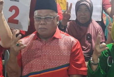 Didoakan Ustadz Hartin, Calon Wakil Bupati Beltim Khairil Anwar Menangis