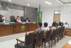 Otak Pengeroyokan Wartawan di Beltim Terungkap Dalam Sidang, Korban Belum Memaafkan Terdakwa