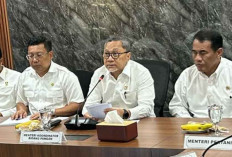 Menko Zulhas Minta Bulog Percepat Penyaluran Beras SPHP Langsung ke Pasar