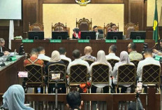 Eks Wamenaker Immanuel Ebenezer Didakwa Peras Pemohon K3 Rp6,52 Miliar