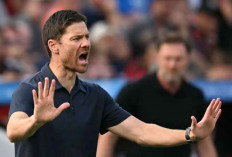 CEO Bayer Leverkusen: Peluang Bertahan Xabi Alonso di Tim 50-50