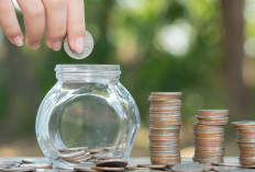 Berapa Banyak Uang Tunai Ideal Disimpan di Rekening? Ini Saran Ahli Keuangan