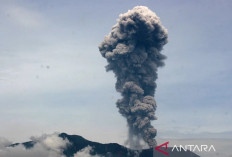 Waspda Bahaya! Gunung Marapi Sumbar Kembali Erupsi dan Terdengar Suara Letusan