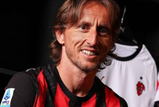 Kontrak hingga 2026: Luka Modric Resmi Gabung AC Milan, Kenakan Nomor Punggung 14 