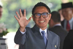 PAN Resmi Nonaktifkan Eko Patrio dan Uya Kuya dari DPR RI