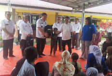 Tak Hanya Siswa, Guru Juga Dibantu Program Perlengkapan Gratis dari Bupati Beltim