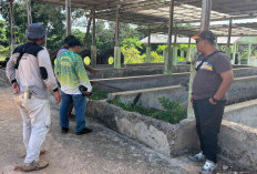 Sehari Dilantik, Kepala DLH Belitung Mardi Smolik Tinjau TPA Gunung Sadai