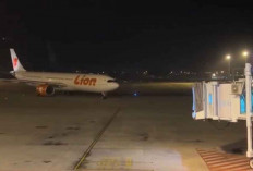 Pesawat Lion Air Rute Surabaya-Jeddah Berputar-putar 5 Jam di Langit Binjai, Ini Penyebabnya