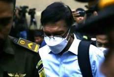 Permohonan PK Eks Menkominfo Jhonny G Plate Ditolak MA, Vonis 15 Tahun Tetap Berlaku