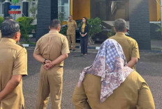 Hari Pertama Masuk Pasca Libur Lebaran, Ketua DPRD Vina Berikan Arahan Jajaran Setwan