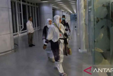 Layanan Keberangkatan Kloter Pertama Haji di Bandara Kertajati Berjalan Lancar dan Tepat Waktu