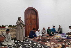 Wagub Babel Terpilih Hellyana Buka Puasa Bersama Masyarakat di Wisma Bougenvile