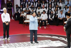 Walau Tampak Emosional, Prabowo Terlihat Sudah Terbiasa Terkait Isu Pelanggaran HAM dan MK