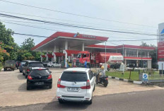 Antrean Kendaraan Mengular di SPBU Padang Manggar, Pengawas Beberkan Penyebabnya