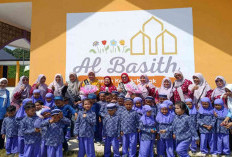 Kunjungi TK Al-Baasith, Hastari Wardianti Puji Fasilitas dan Lingkungan Sekolah