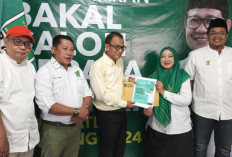 Langkah Strategis Menuju Pilkada 2024, Djoni Alamsyah Ambil Formulir Pencalonan di DPC PKB Belitung