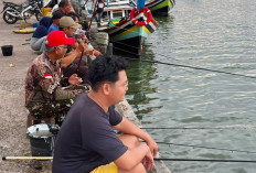 Dermaga Gantong Jadi Surga Mancing di Beltim, Hobi hingga Tambah Penghasilan