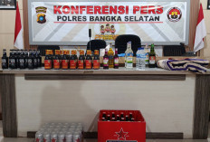  12 Orang Jadi Tersangka, 100 Botol Minuman Keras Disita 