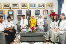 SMAN 1 Manggar Kembali Sabet Juara Umum OSN Beltim, 7 Tahun Tak Tergoyahkan