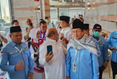 Menag Nasaruddin Tinjau Keberangkatan Jamaah Haji ke Arafah, Jamaah Berebut Foto Bareng!