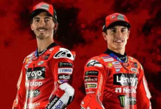 Meski Pernah Bersaing di Lintasan, Bagnaia Siap Kerja Sama dengan Marquez 