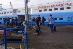 Arus Mudik Nataru 2025/2026: Penumpang di Pelabuhan Tanjungpandan Meningkat Signifikan