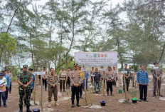 Polres Belitung Lestarikan Lahan Kritis Bekas Tambang