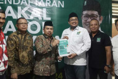 Tokoh Senior NU Belitung Siap Maju Pilkada 2024, Ambil Formulir di DPC PKB