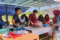 Komitmen Program Ketahanan Pangan, Pemdes Air Saga Adakan Bazar Daging Ayam