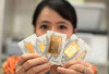 Update Harga Emas Antam Jumat, Turun Rp4.000 jadi Rp2,483 Juta per Gram
