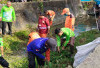 DLH Belitung Kerja Bakti Bersihkan Sungai dan Jalan Protokol Jelang Ramadan 2026